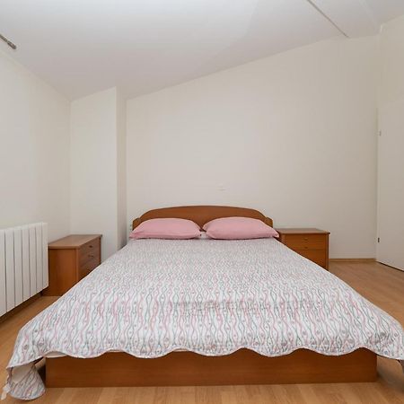מאקרסקה Apartman Marin מראה חיצוני תמונה