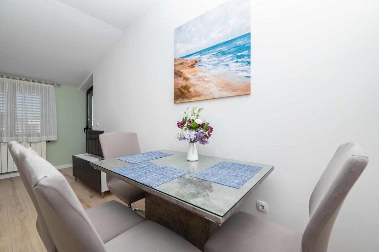מאקרסקה Apartman Marin מראה חיצוני תמונה