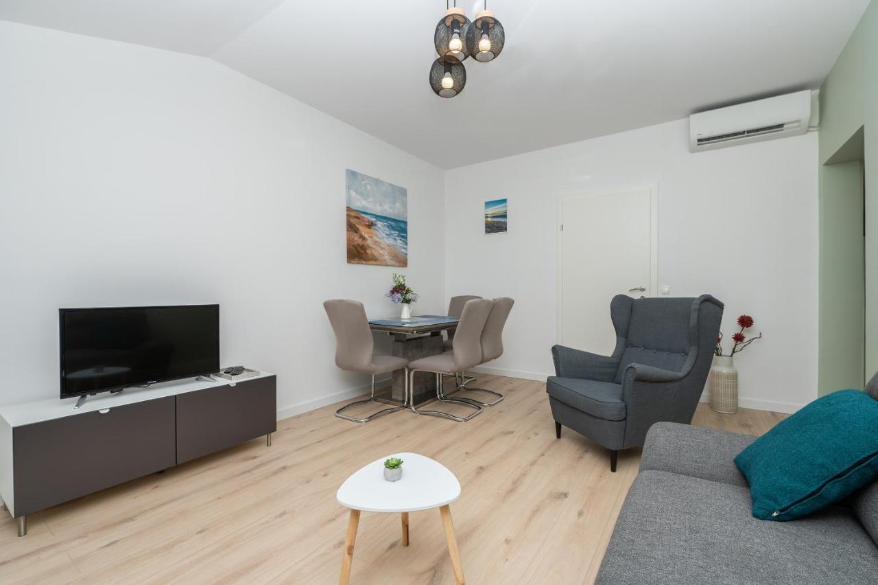 מאקרסקה Apartman Marin מראה חיצוני תמונה