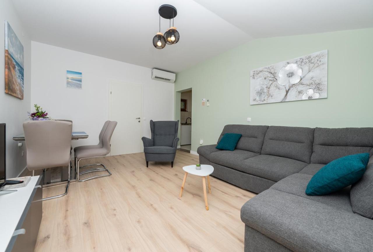 מאקרסקה Apartman Marin מראה חיצוני תמונה