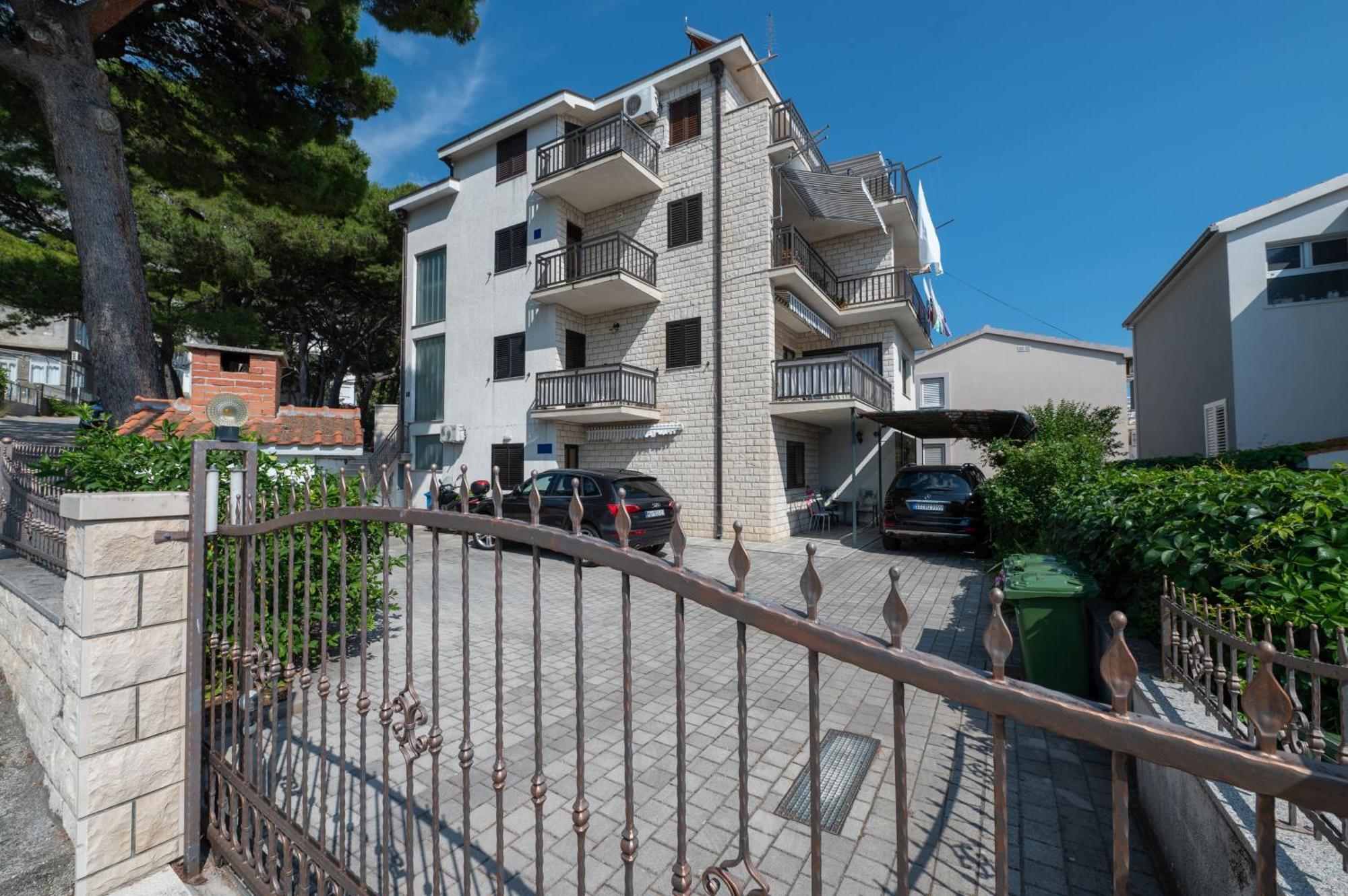 מאקרסקה Apartman Marin מראה חיצוני תמונה